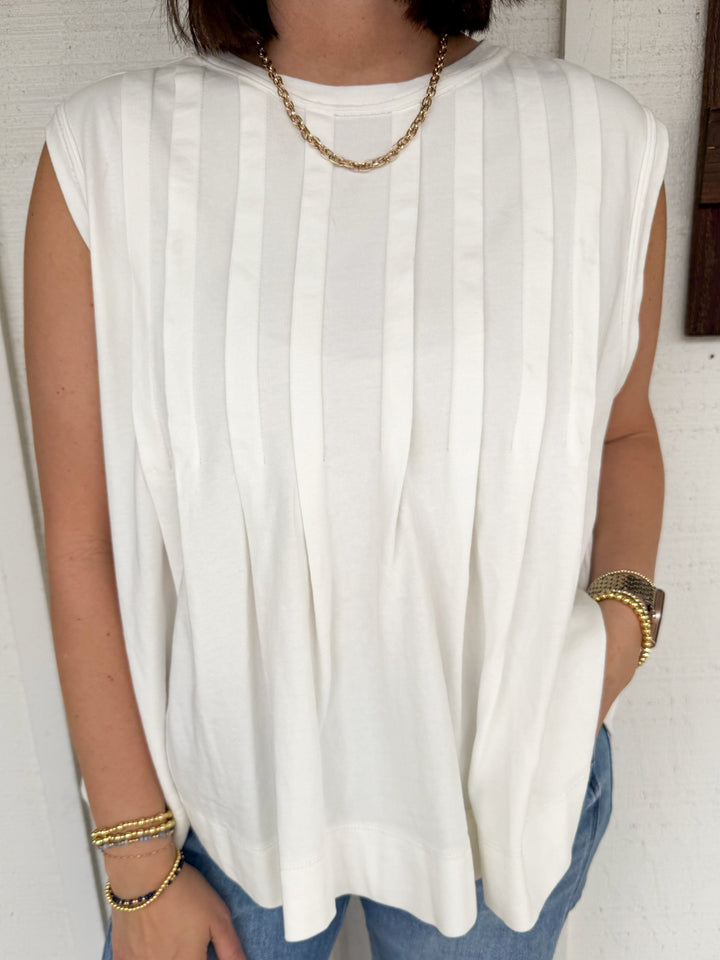 The Rue Top