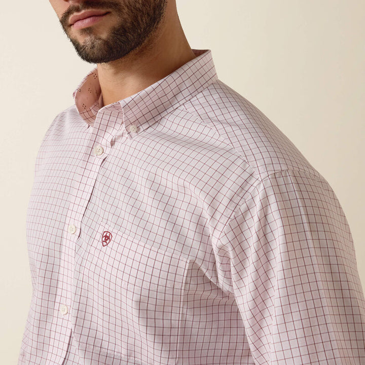 Ariat Men's Wrinkle Free Wenzel Fitted Shirt