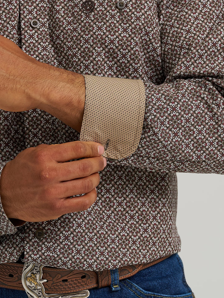 Wrangler Men's Two Pocket LS Shirt - George Strait Collection