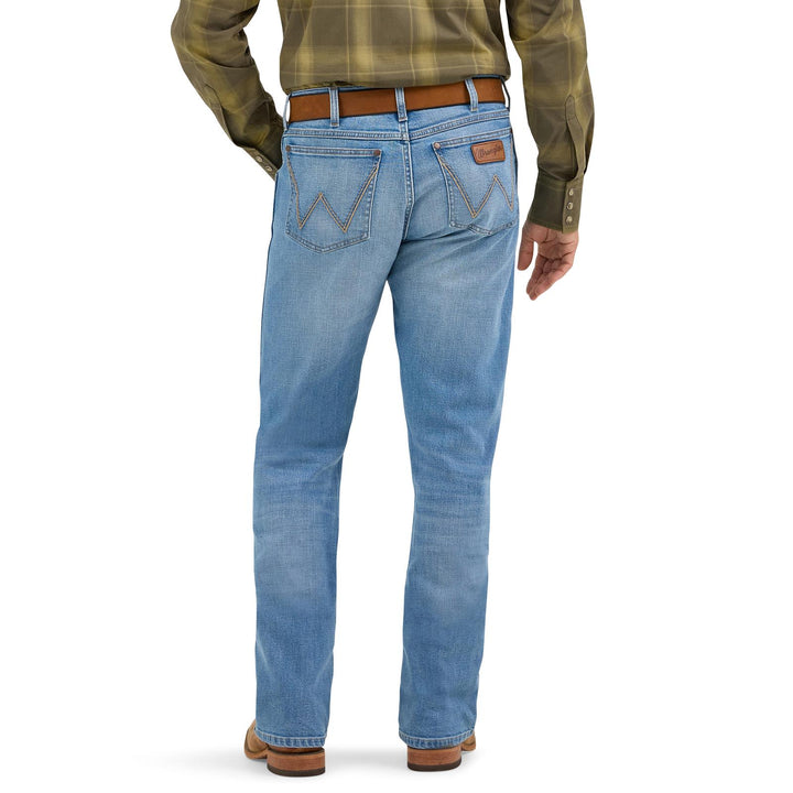 Wranger Retro® Men's Slim Fit Bootcut Jeans