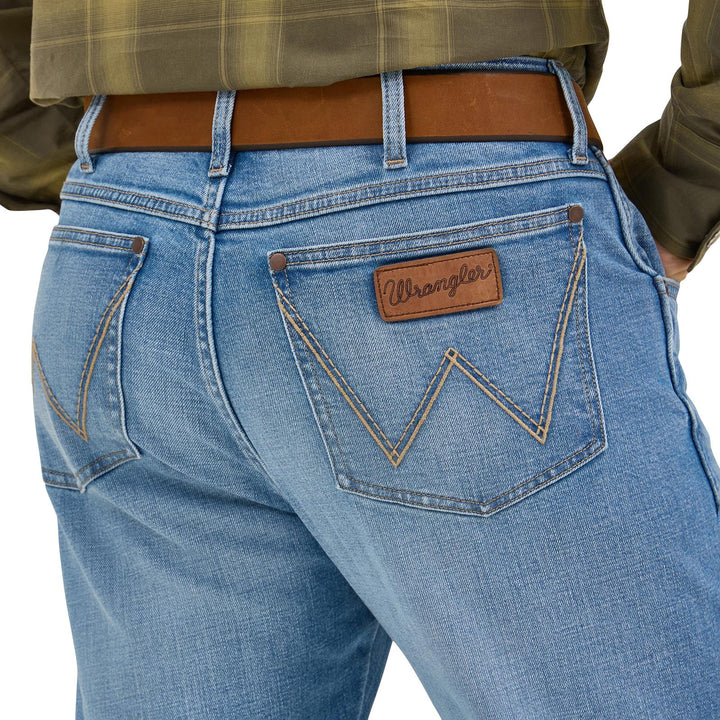 Wranger Retro® Men's Slim Fit Bootcut Jeans