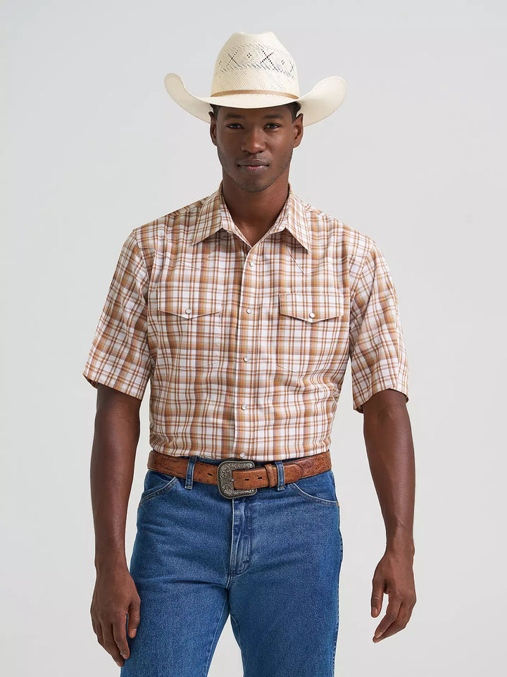 Wrangler Men's Wrinkle Resist SS Western Shirt