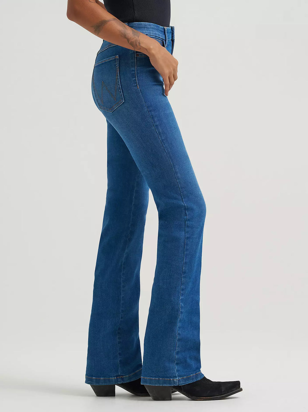Wrangler Women's Bespoke Bootcut Jeans