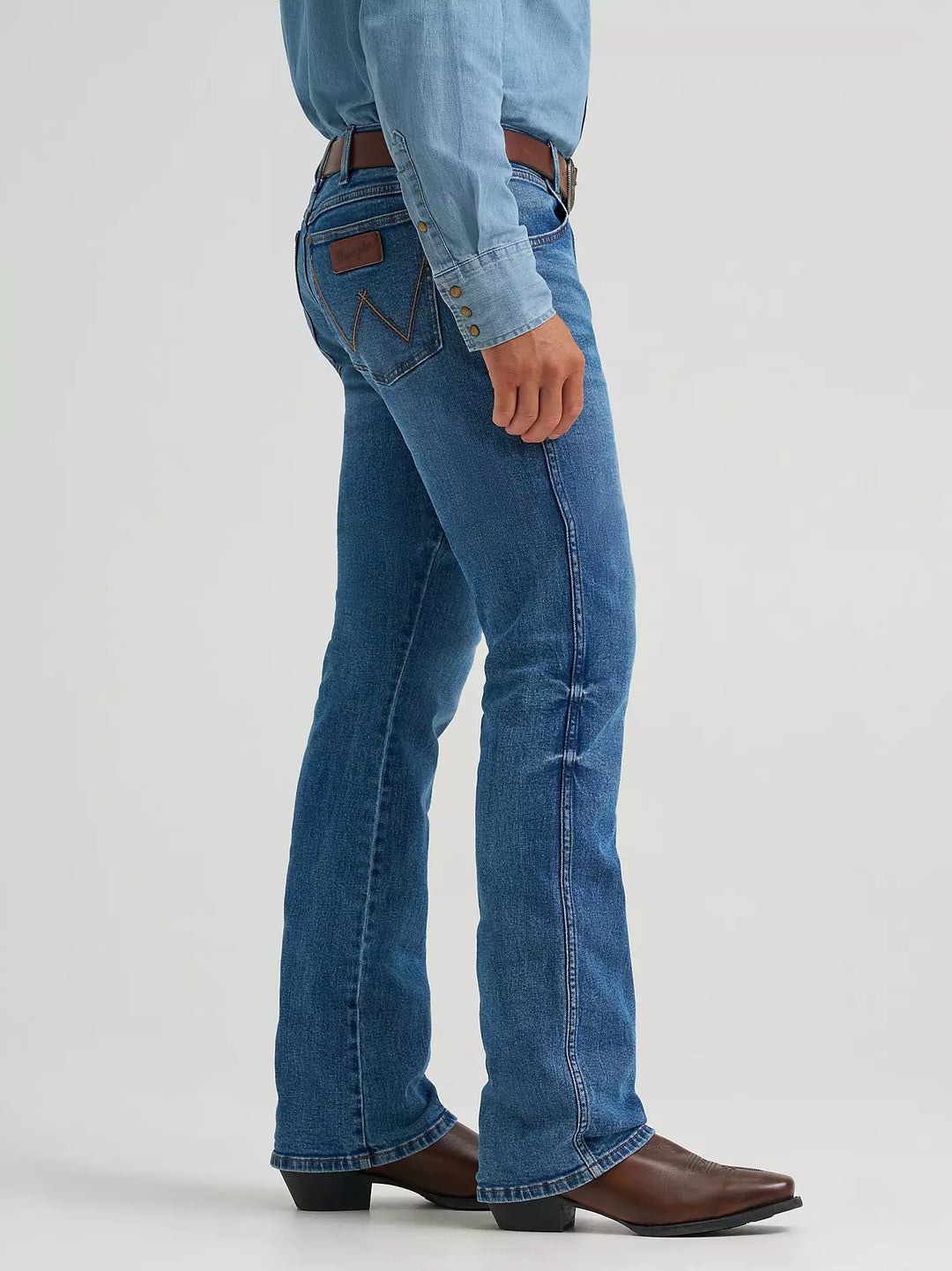 Wrangler Men's Retro Slim Fit  Bootcut Jean