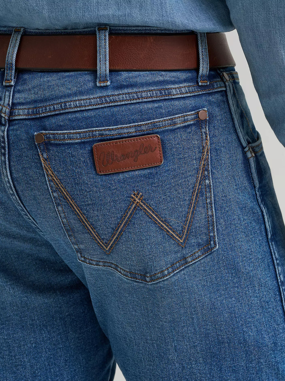 Wrangler Men's Retro Slim Fit  Bootcut Jean