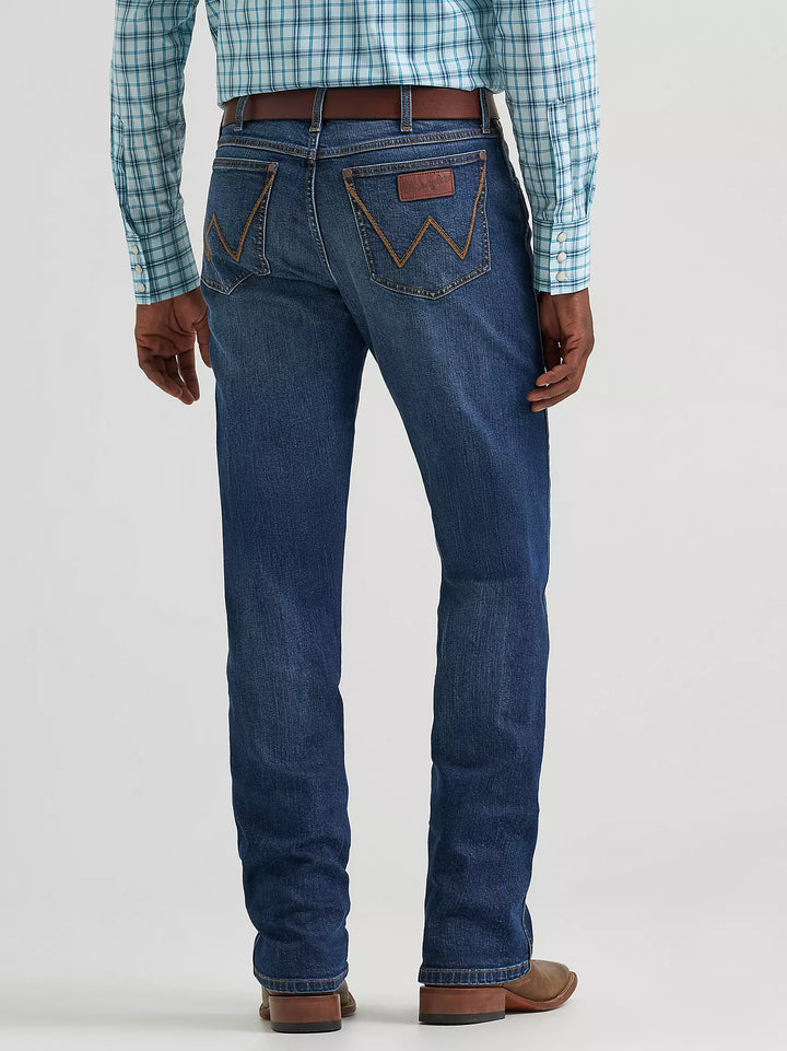 Wrangler Men's Retro Slim Fit Straight Leg Jean
