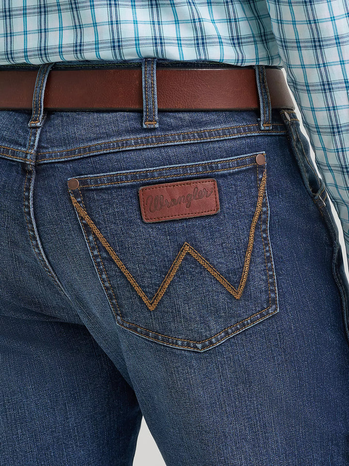 Wrangler Men's Retro Slim Fit Straight Leg Jean