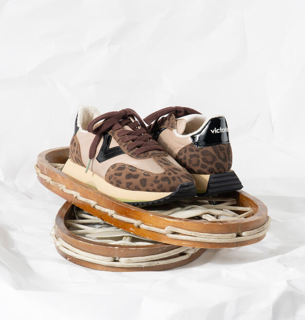 The Victoria Cosmos Sneakers