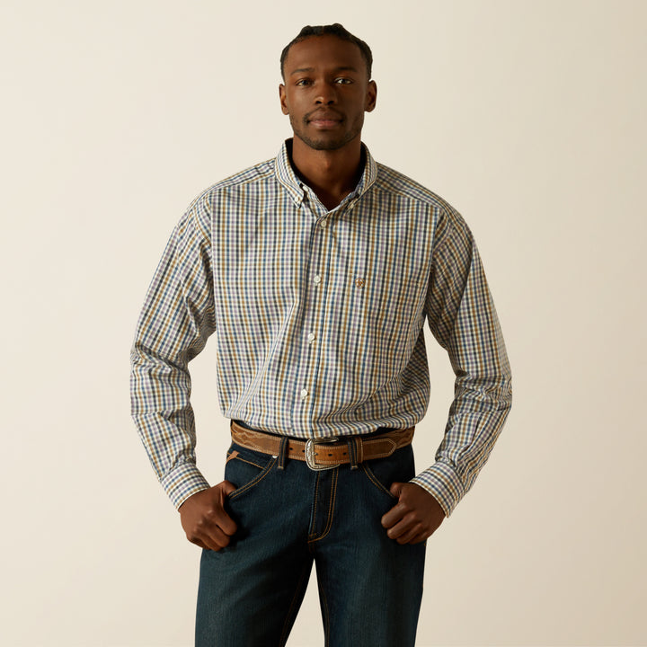 Ariat Men's Wrinkle Free Dusty LS Shirt