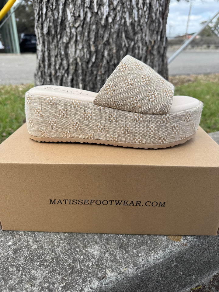 Matisse Pismo Platform Sandal