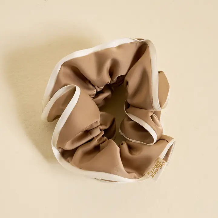 Darling Effect Ruffle Up Scrunchie