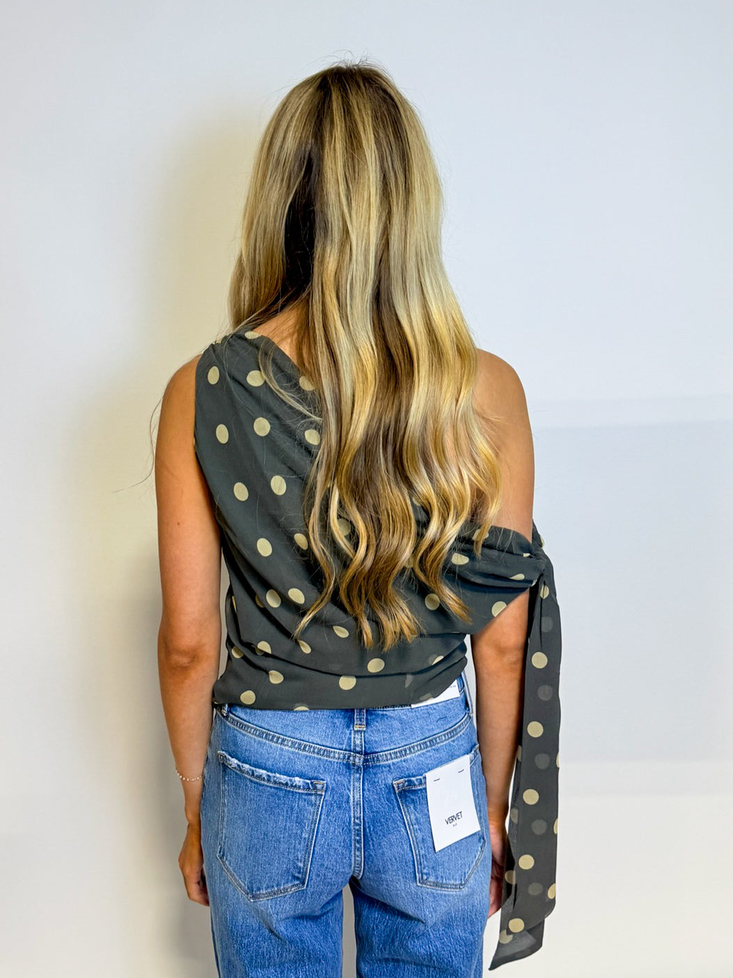 The Celestia Top