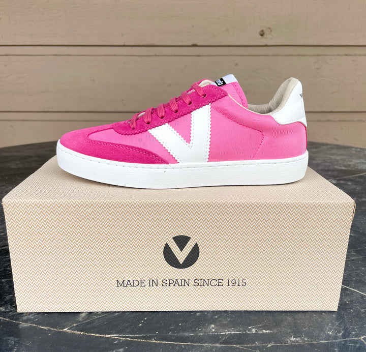 The Victoria Berlin Multi Fucsia Sneaker