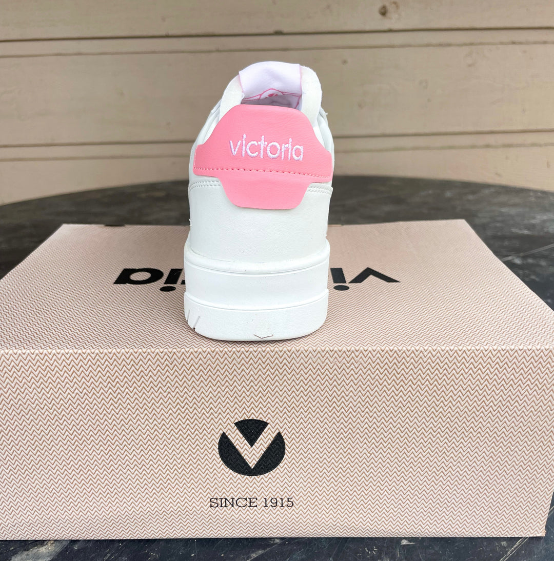 The Victoria Seul Sneakers