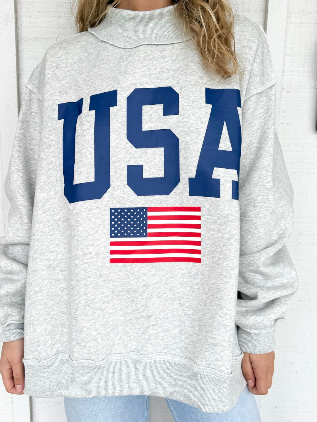 The Vintage USA Sweatshirt