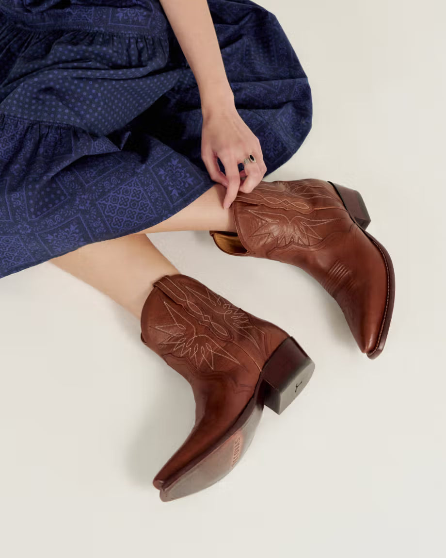Tecovas Lynn Bootie - Saddle Cowhide