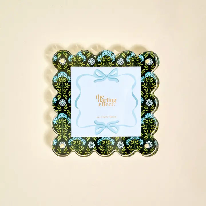 Darling Effect Square Scalloped Acrylic Frames