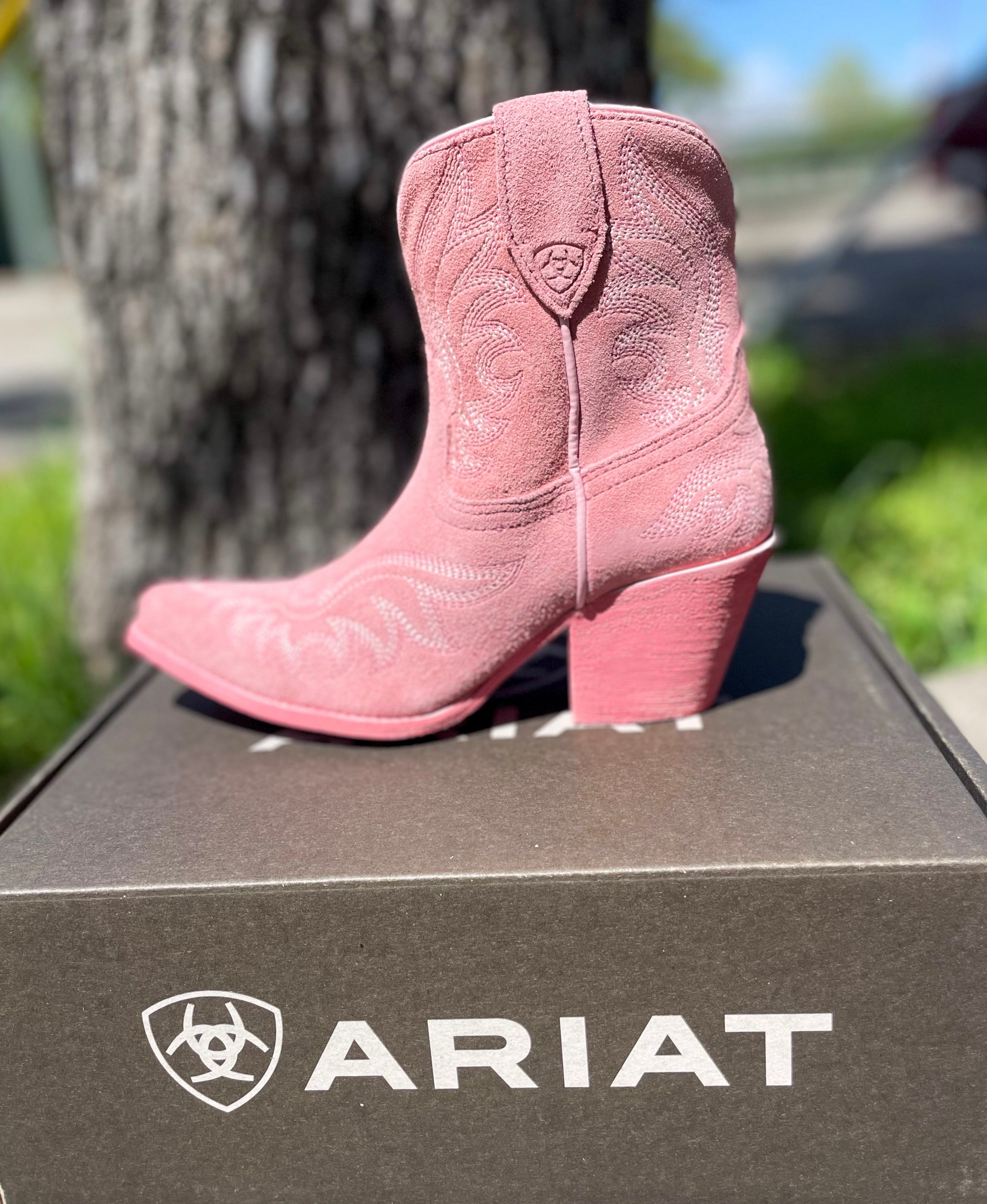 Ariat wildflower boots best sale