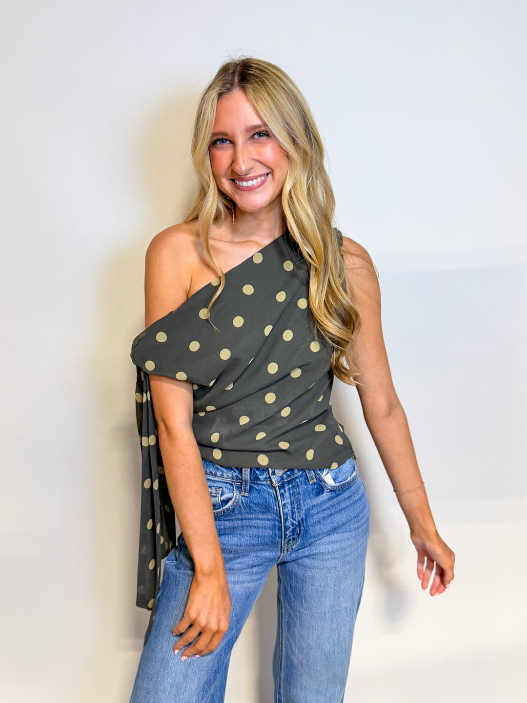 The Celestia Top