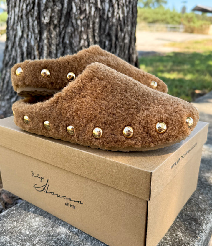 Vintage Havana Thrill 2 Slippers