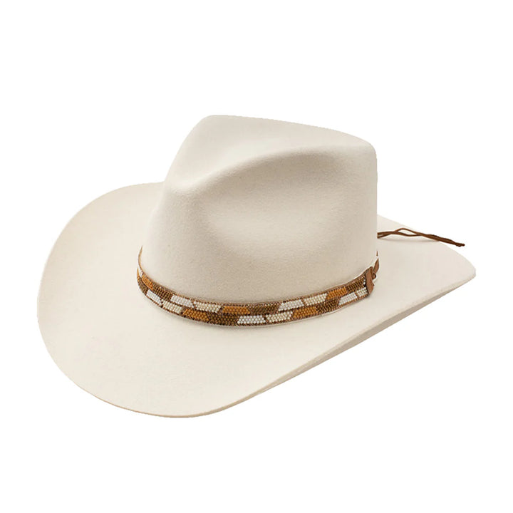 Charlie 1 Horse X Lainey Wilson - White Lightnin