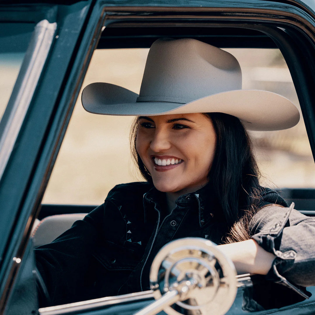 Charlie 1 Horse - The Cowgirl Hat