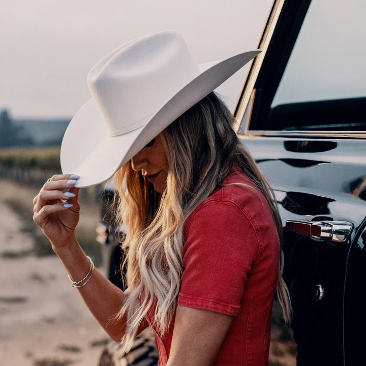 Charlie 1 Horse - The Cowgirl Hat