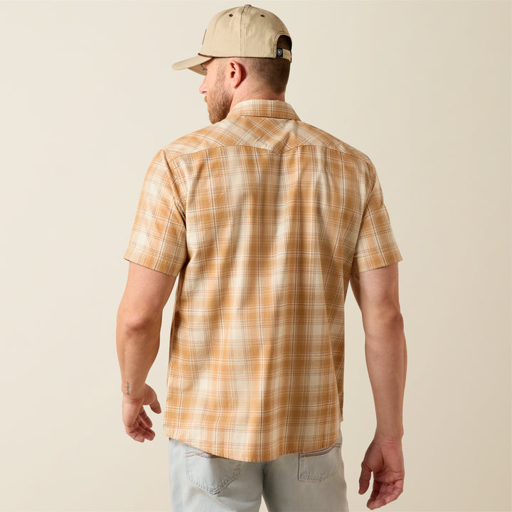 Ariat Men's Hennery Retro Fitted Snap Shirt