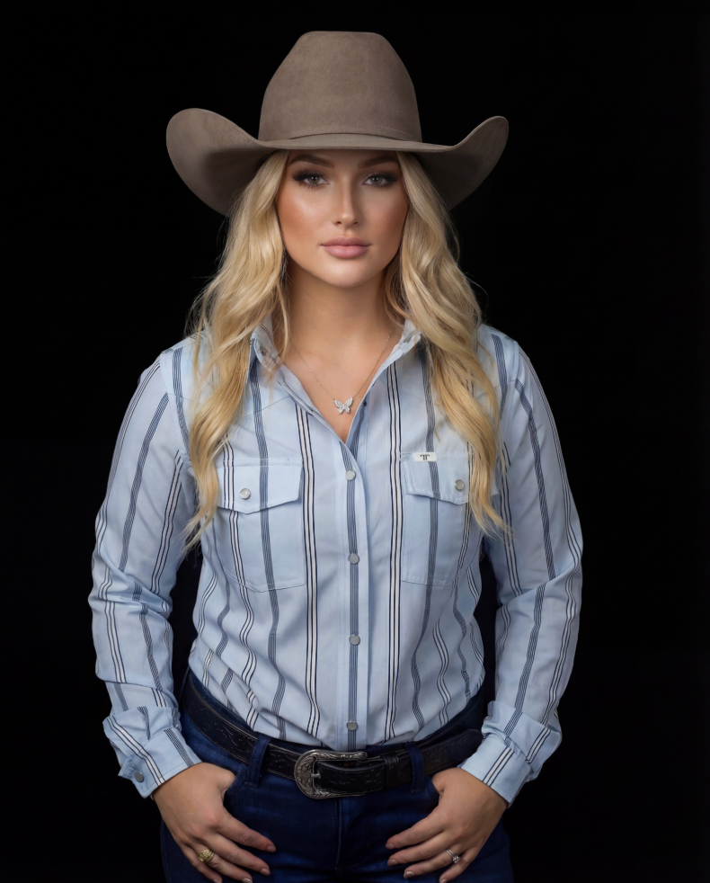 The Ferrell Women's Denver Long Sleeve Pearl Snap Shirt