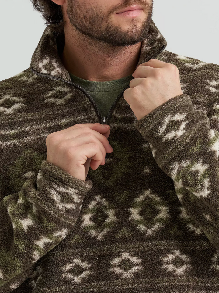 Wrangler Men's Hay Away Sherpa Quarter Zip Pullover