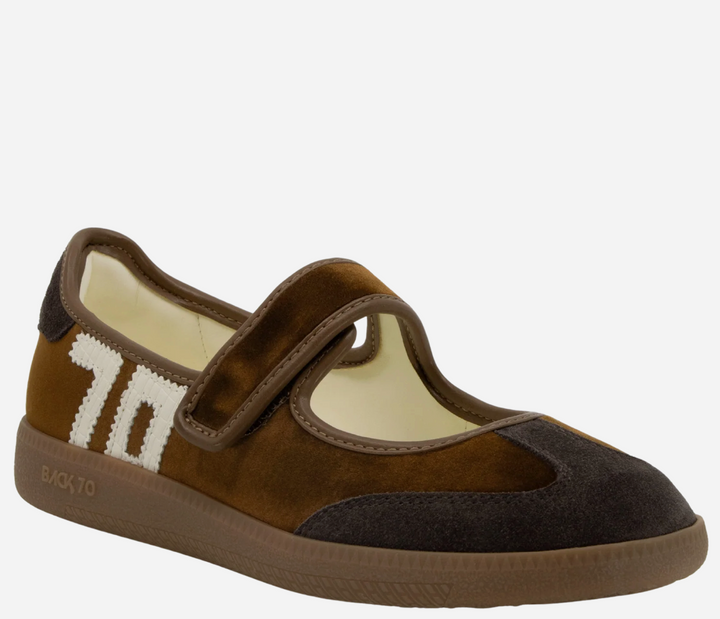 Back 70 Aya Sneakerina - Cucio Milk