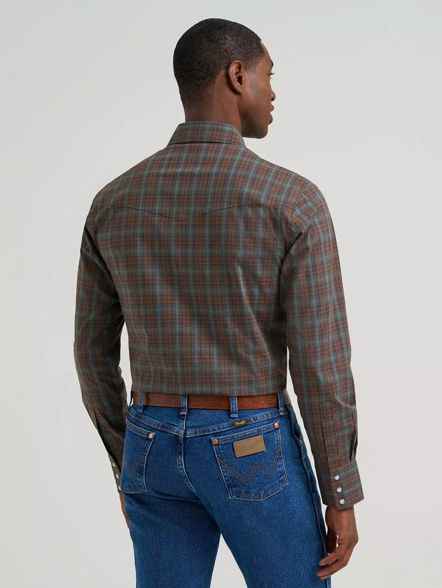 Wrangler Men's Wrinkle Resist LS Snap Shirt