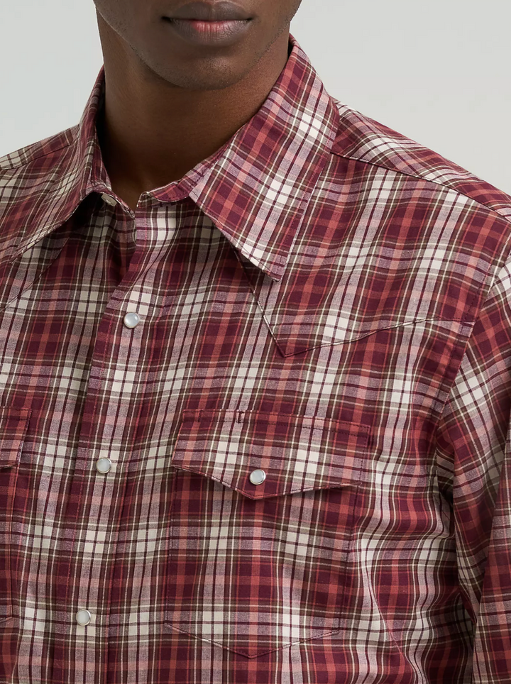 Wrangler Men's Wrinkle Resist LS Snap Shirt