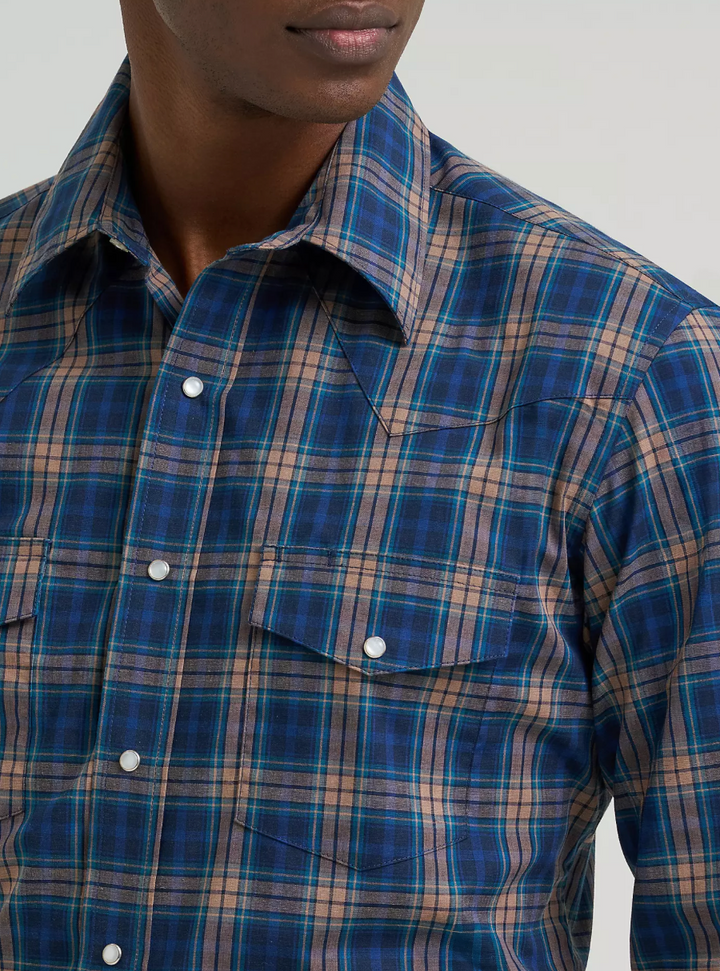 Wrangler Men's Wrinkle Resist LS Snap Shirt