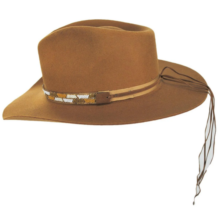 Charlie 1 Horse X Lainey Wilson - White Lightnin