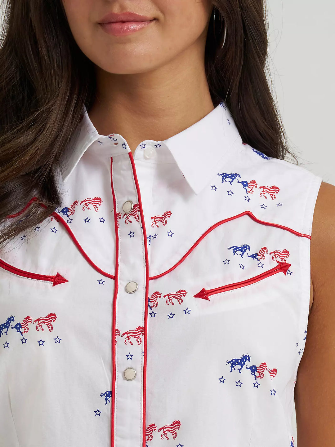Wrangler Women's Sleeveless Americana Western Snap Shirt