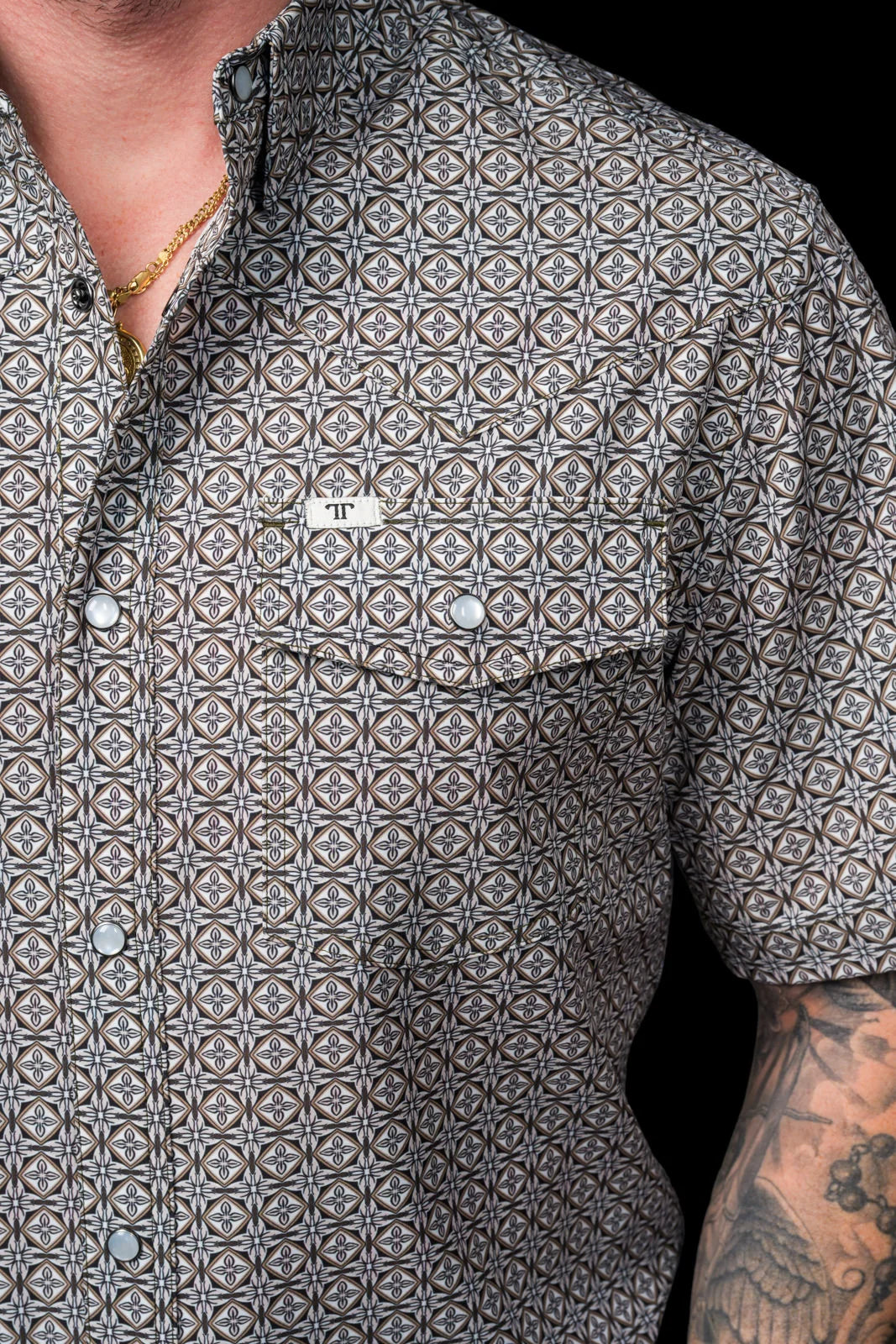 The Archer Short Sleeve Pearl Snap Shirt