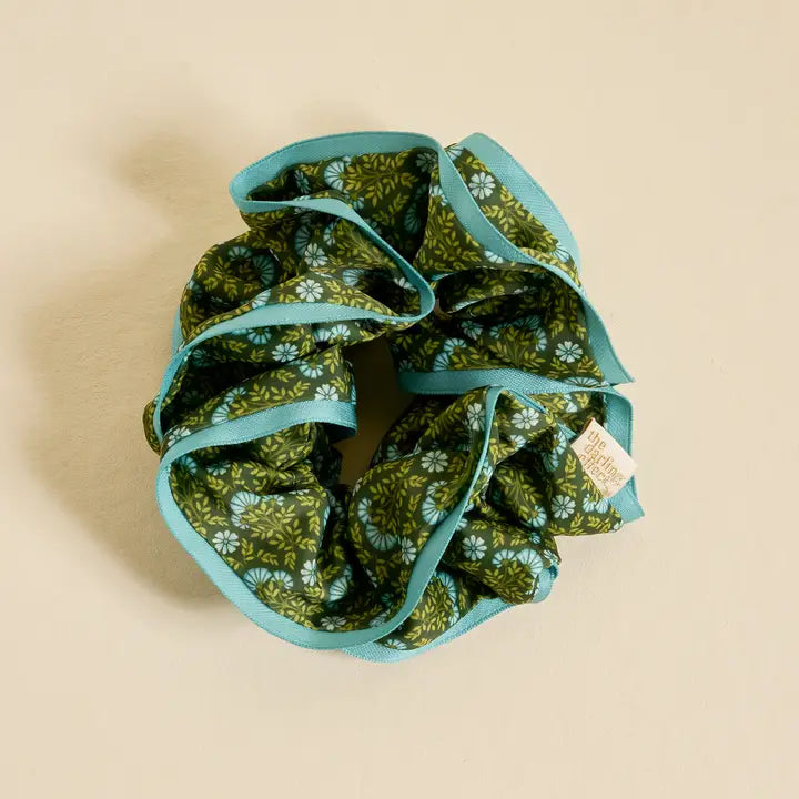 Darling Effect Ruffle Up Scrunchie