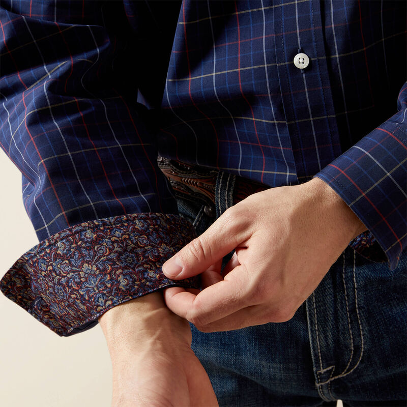 Ariat Men's Wrinkle Free Blaze Classic Fit LS Shirt