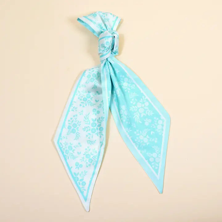 Darling Effect Twirl & Tie Scarf Accessory