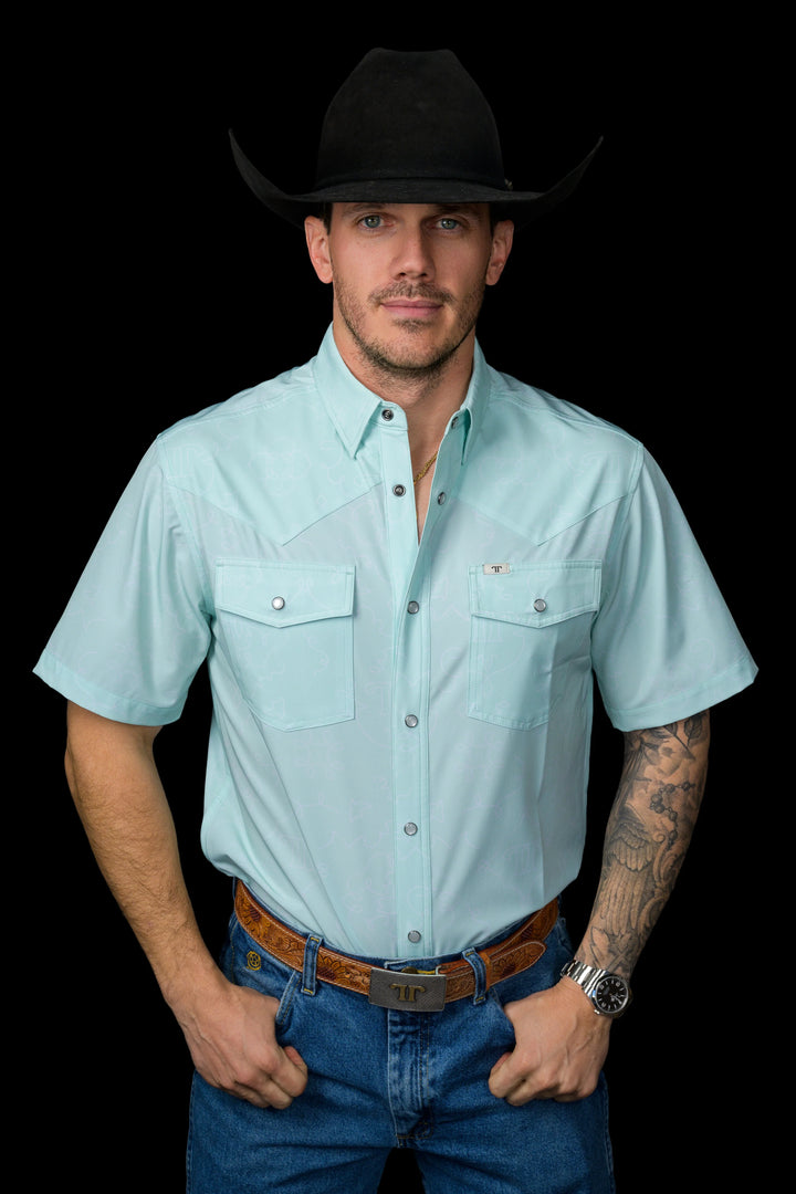 The Carson Short Sleeve Pearl Snap Shirt