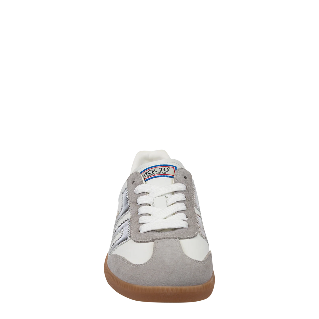 Back 70 Cloud Sneaker