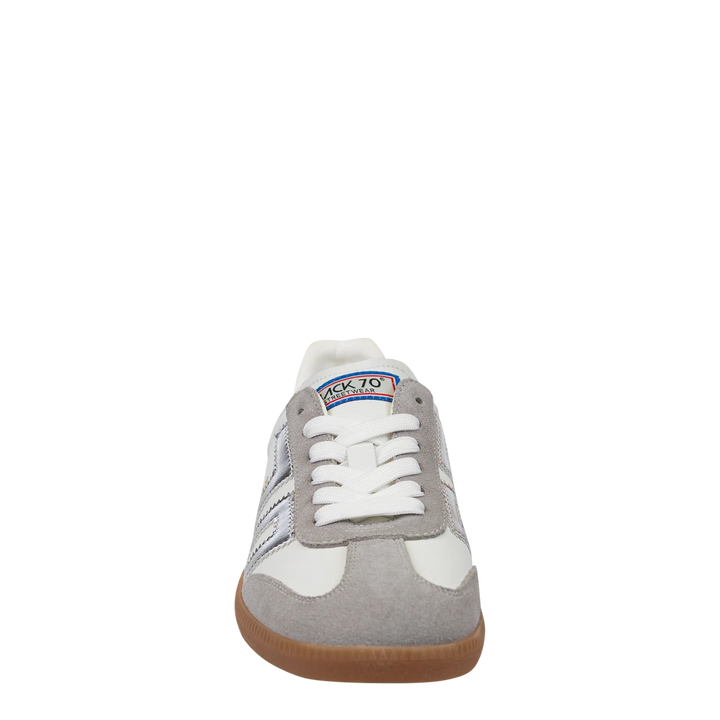Back 70 Cloud Sneaker