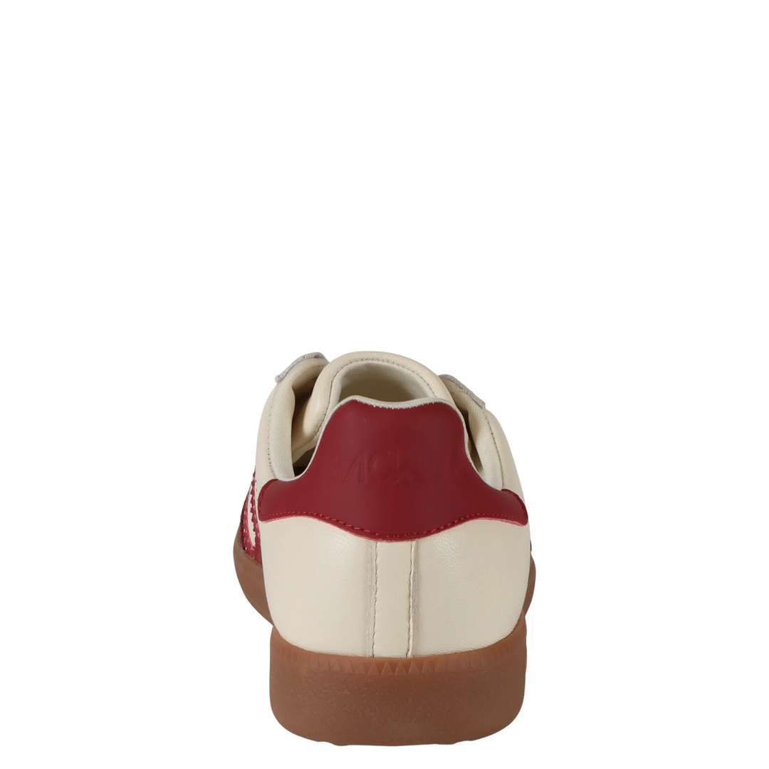 Back 70 Cloud NM Sneaker