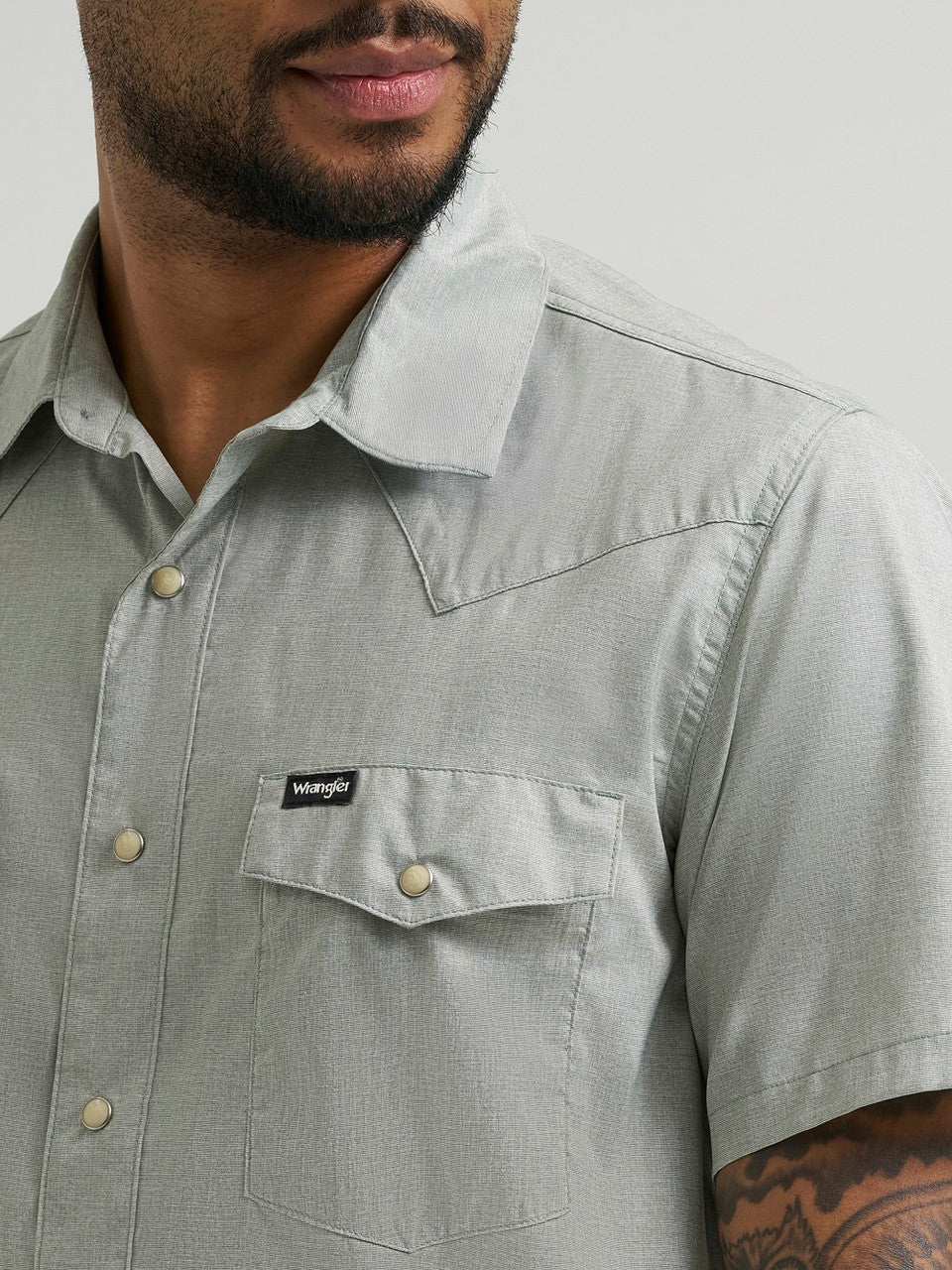 Wrangler Men's ATG Drover Utility SS Shirt
