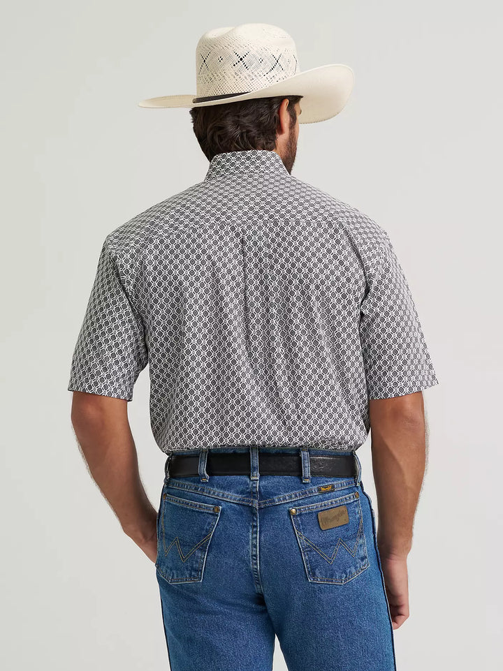 Wrangler Men's George Strait SS One Pocket Button Down Shirt