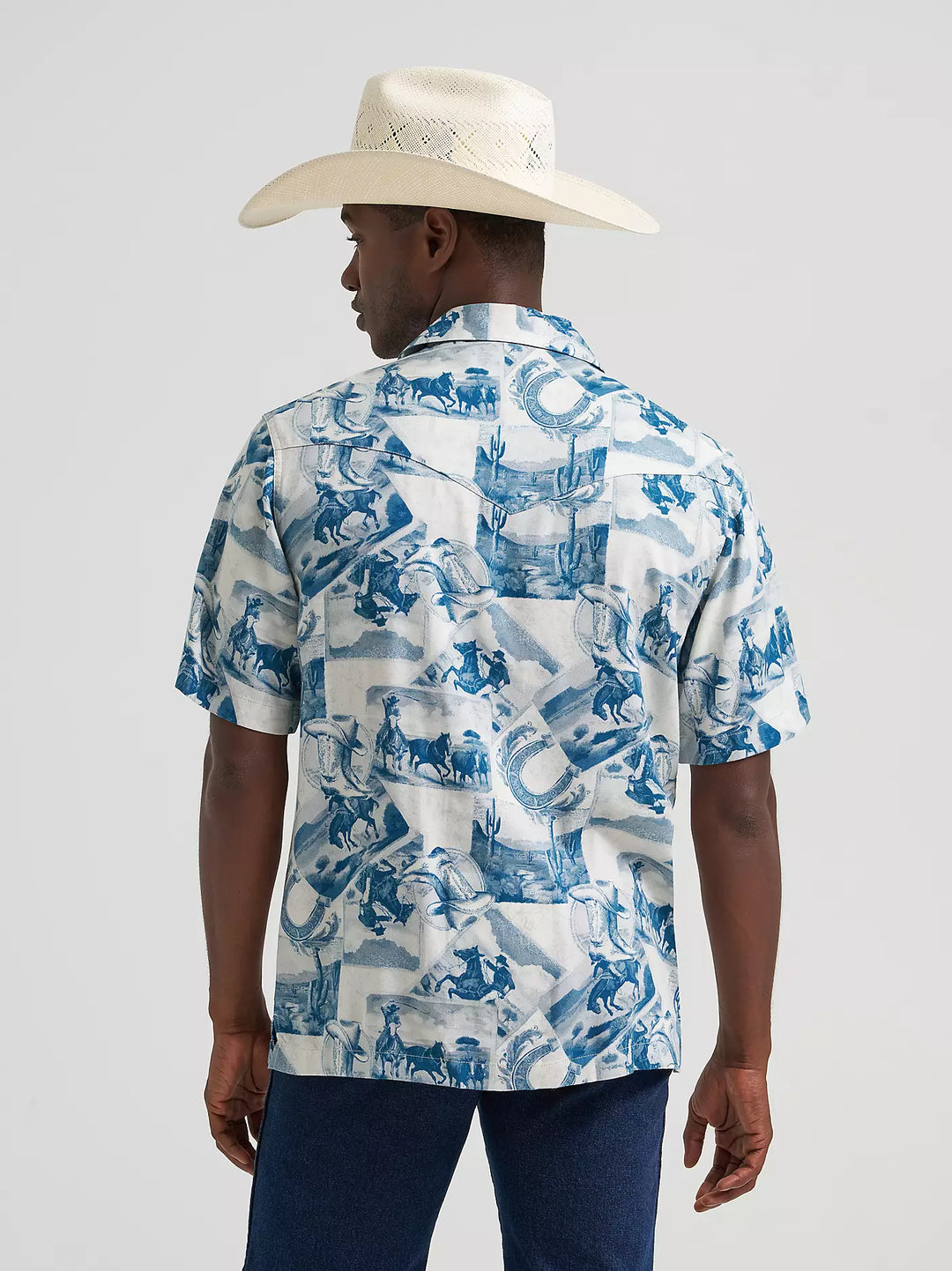 Wrangler Men's Coconut Cowboy Camp SS Shirt