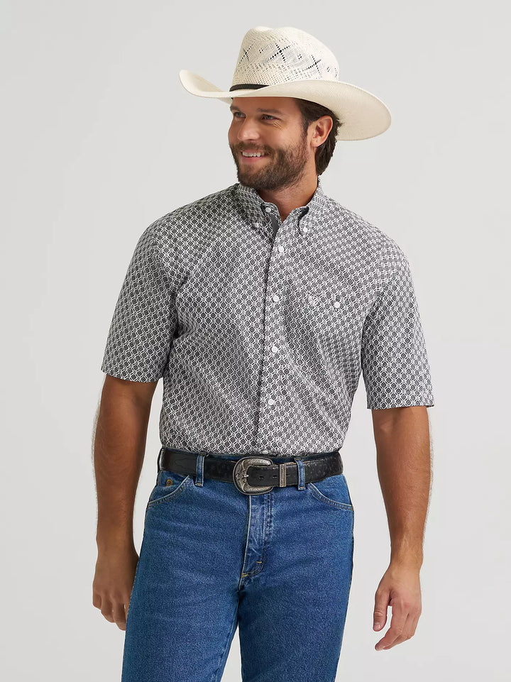 Wrangler Men's George Strait SS One Pocket Button Down Shirt