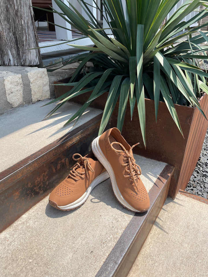 OTBT Free Camel Sneakers