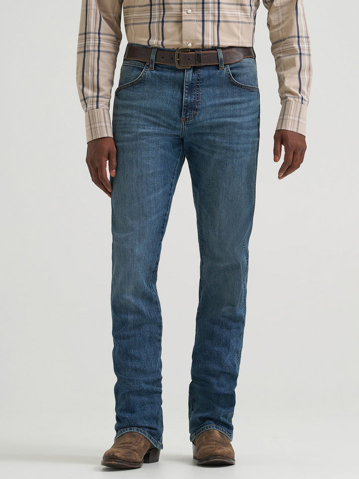 Wrangler Men's Retro Slim Boot Jean